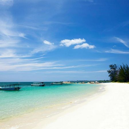 Sheraton Belitung Resort Tanjungbinga Buitenkant foto