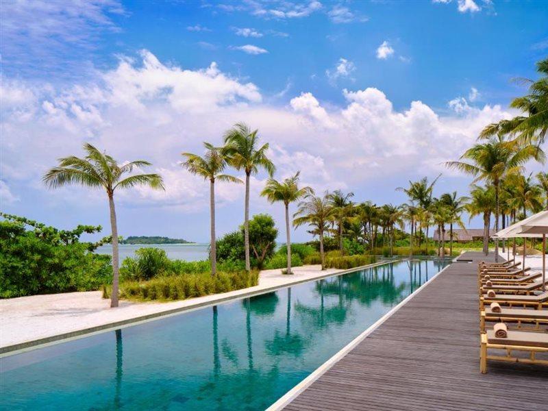 Sheraton Belitung Resort Tanjungbinga Buitenkant foto