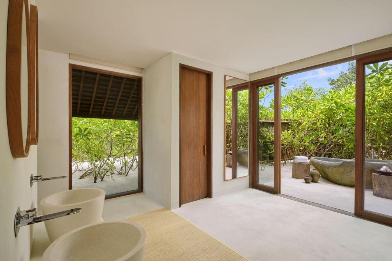 Sheraton Belitung Resort Tanjungbinga Buitenkant foto