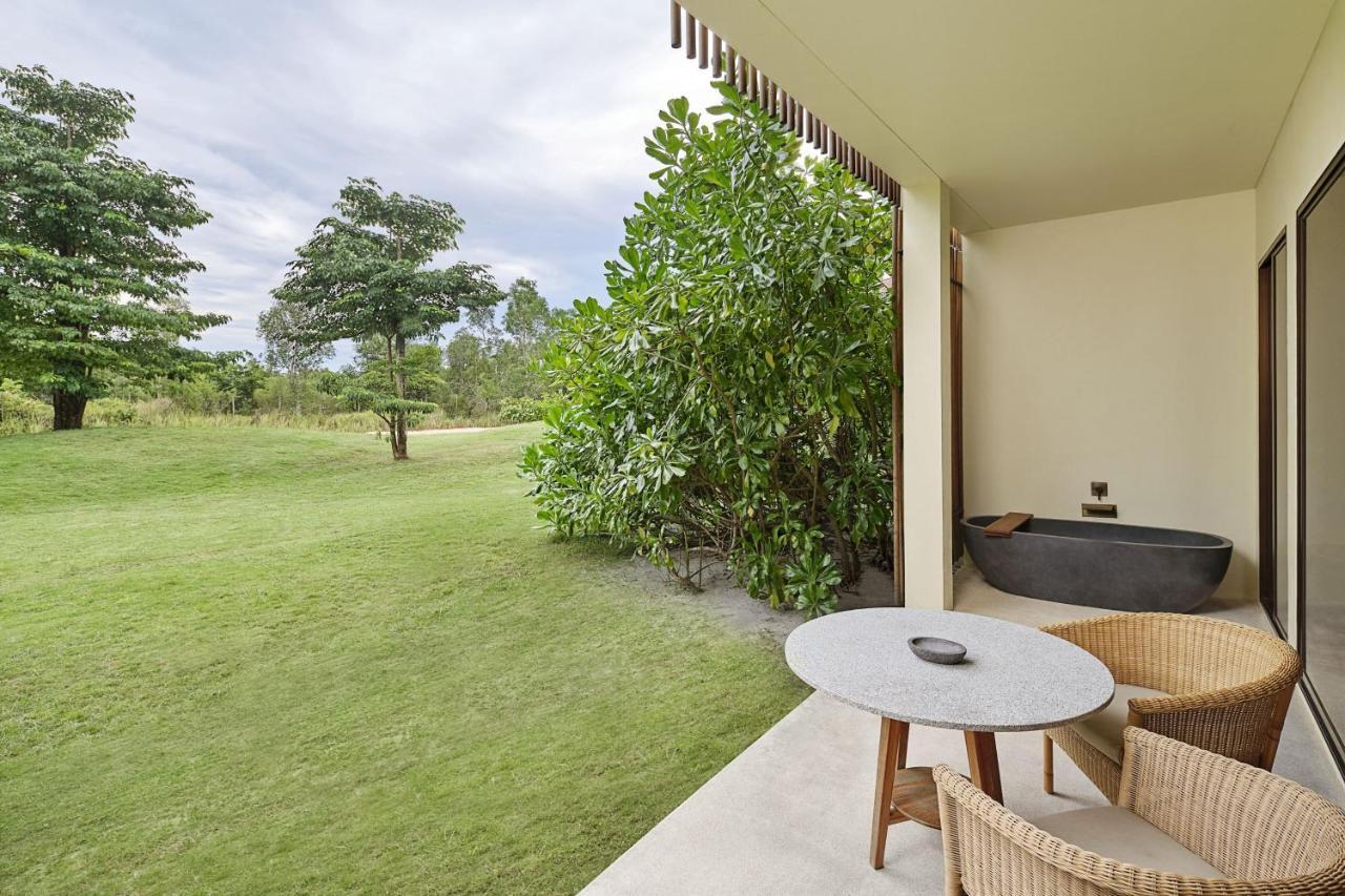 Sheraton Belitung Resort Tanjungbinga Buitenkant foto